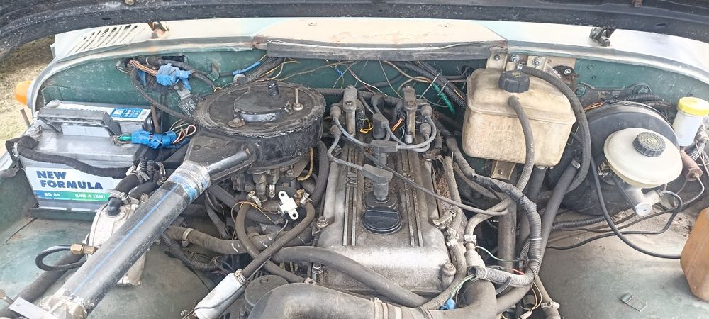 Змз 409 по запчастинах. ГБЦ, БЛОК, щеплення , маховик. Стартер, ген.