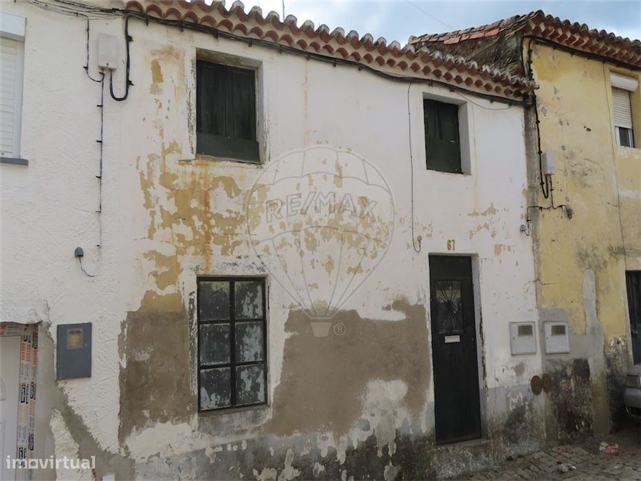Moradia T0 para venda