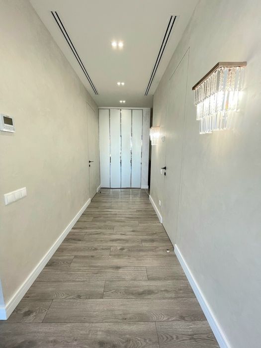 Апартаменты люкс, вид на Днепр с 22эт, панорамные окна!