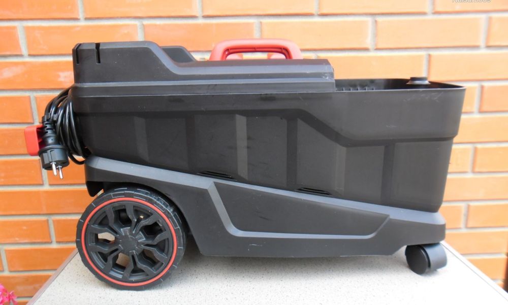 ПРОФЕС миючий пилосос GERMAN Parkside PPWS 10/пылесос моющий/будівельн