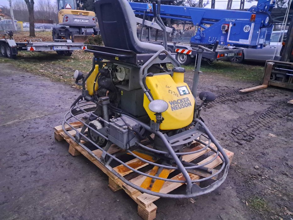 Zacieraczka samojezdna Wacker Neuson CRT 36-26A (barikel, allen )
