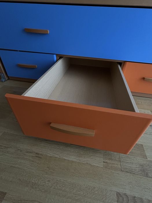 Mobiliário de quarto (dupla cama+secretária+cadeira)