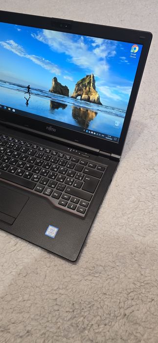 Fujitsu LifeBook E (i5 8350, 12Gb DDR4)