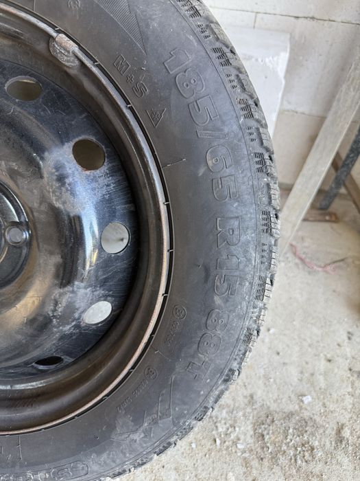 Sprzedam kola idealne do przyczepki 185/65/15
