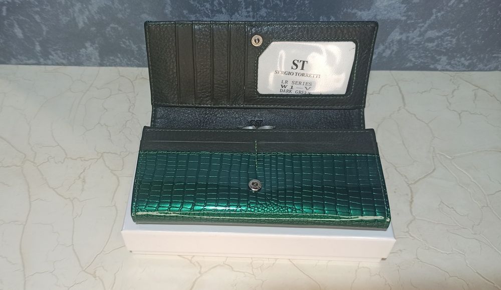 Кошелек женский кожаный лаковый ST гаманець жіночий шкіряний