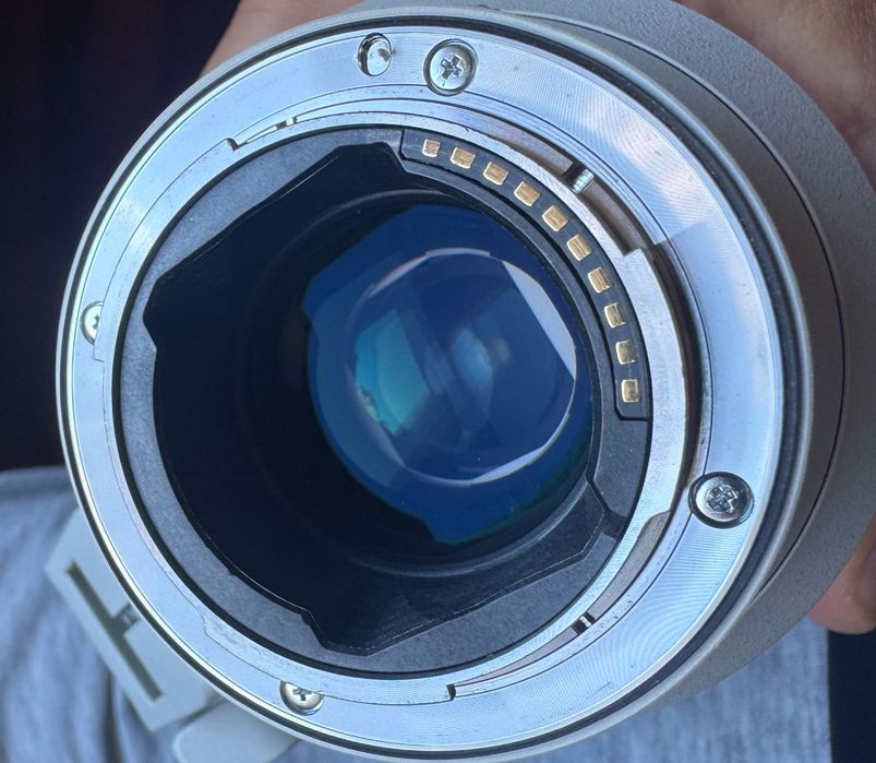 SONY FE 70-200mm f/2.8 GM OSS II Lens for Sony E-Mount