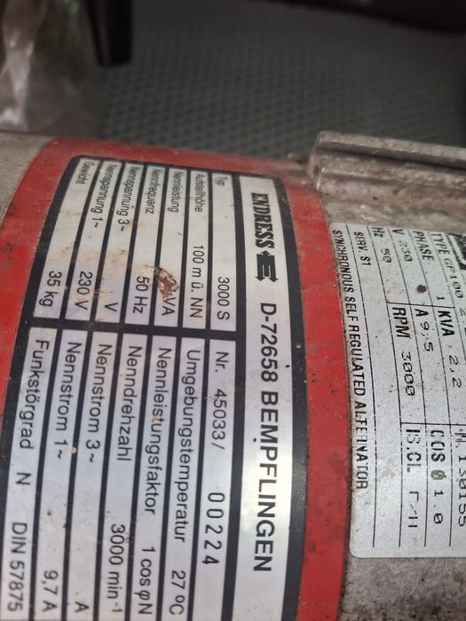 Продам генератор 2.2кв   Bosch EB 2000
