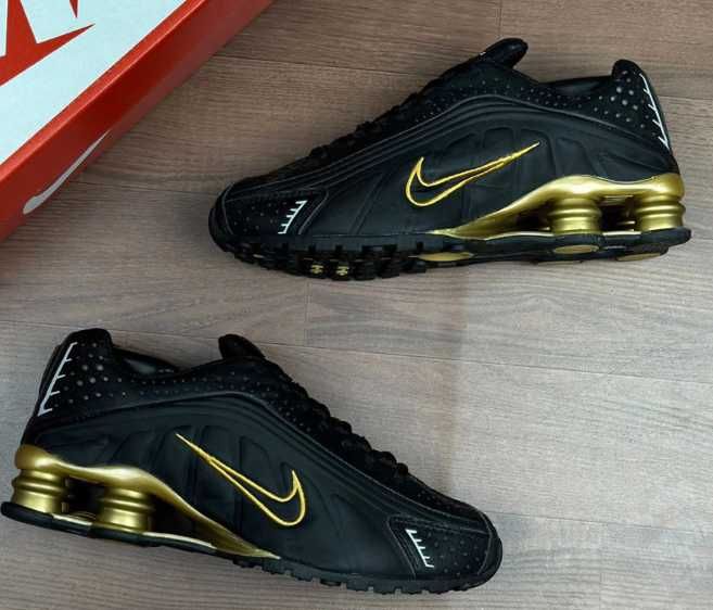 (БЕЗ ПЕРЕДОПЛАТИ) Nike Shox R4 Black Gold найк шокс р4 чорні золоті