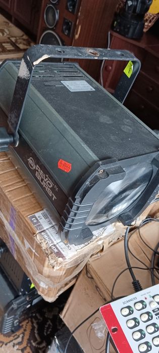 AMERICAN DJ световой прибор.