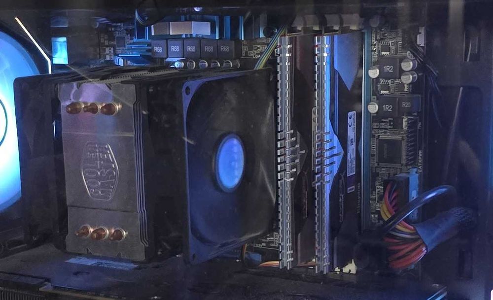 Intel Core i7-3770K 4.4 GHz + ASUS P8Z77-M PRO + 16 GB HyperX KINGSTON RAM + chłodzenie COOLER MASTER