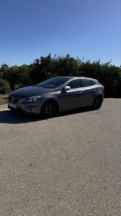 Volvo  v40 D2 RDESIGN