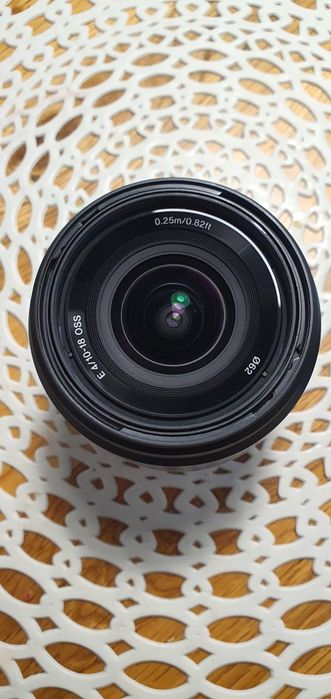 Sony E SEL 10-18 f/4