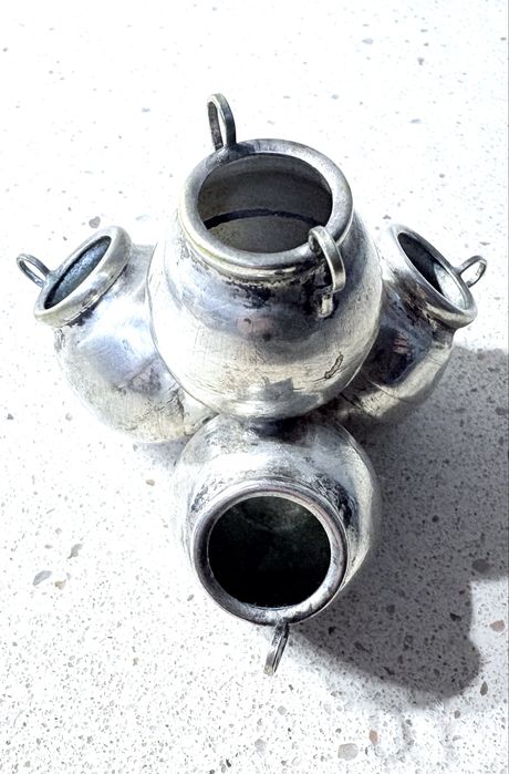 Raros antigos potezinhos de especiarias com banho em prata - marcados - patentado