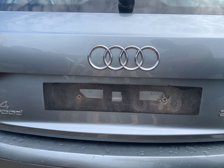 Audi A4 B8 Kombi klapa bagażnika kompletna LY7E