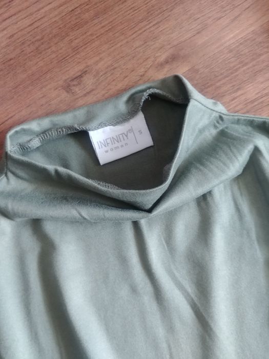 Zestaw ubrań damskich Zara itp.