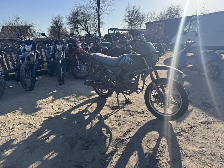 Продам шинерй інтрудер 200