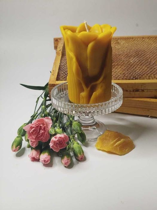 Świeca walec tulipan z wosku pszczelego