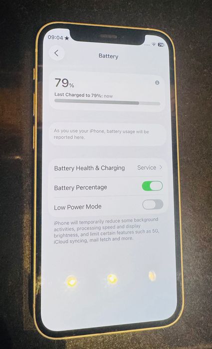iPhone 12 mini ecrã usado sempre com protetor