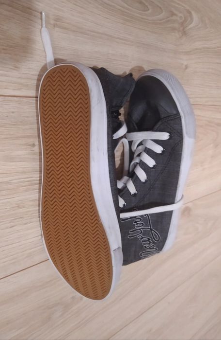 Nowe trampki H&M New York 39