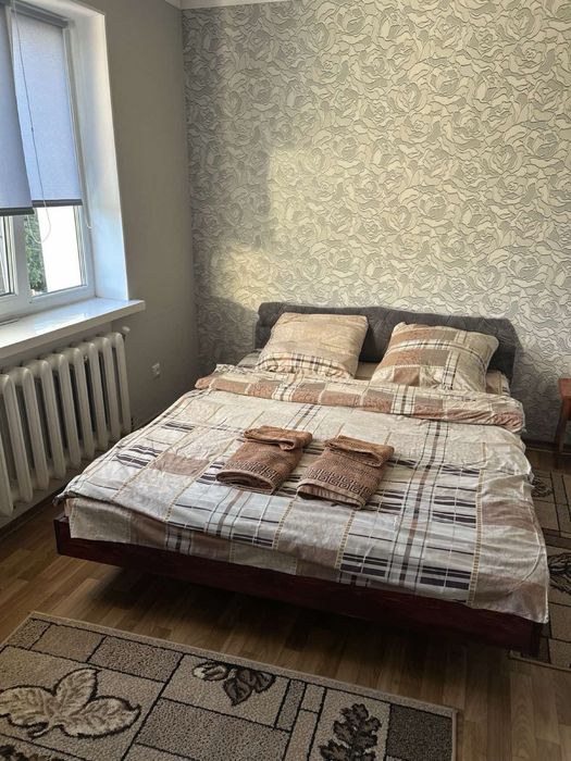 Подобово двокімнатна квартира від власника