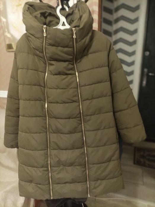 Продам новый пуховик Next р.52-54