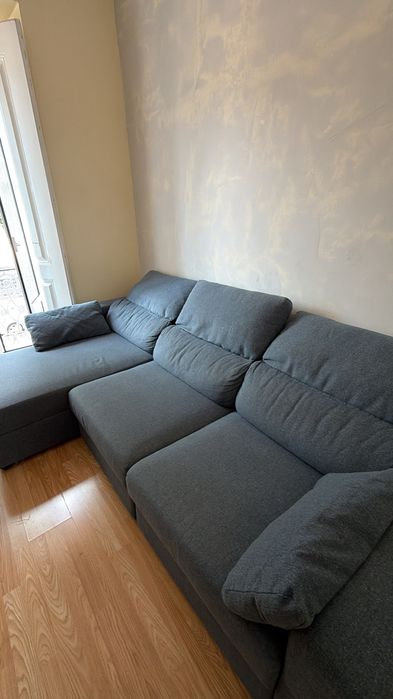 Sofá cama semi-novo