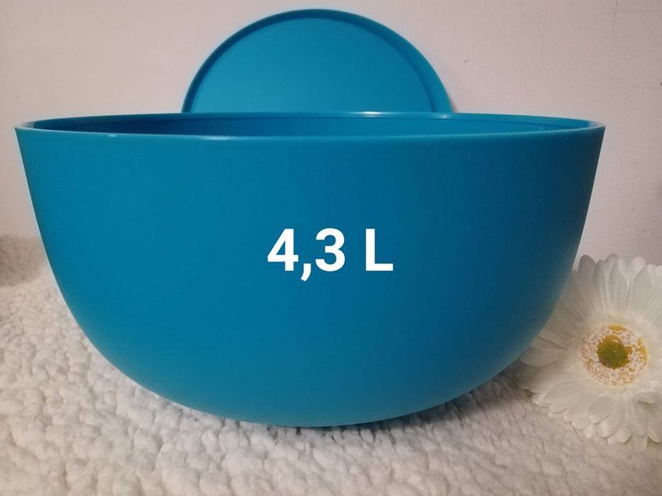 Saladeira Aurora Azul ou Laranja 4.3L Tupperware