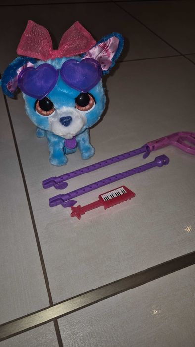 Hasbro FurReal interaktywny piesek