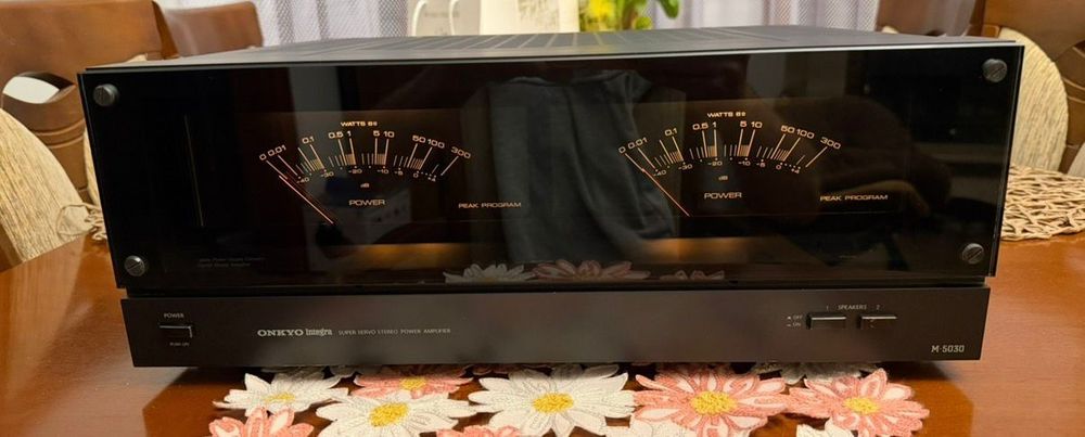 Końcówka mocy Onkyo M-5030 / bardzo dobry stan
