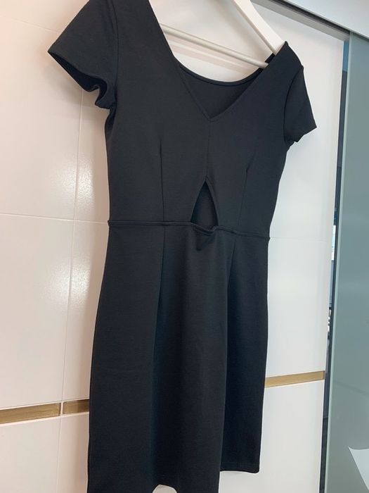 Mała czarna sukienka