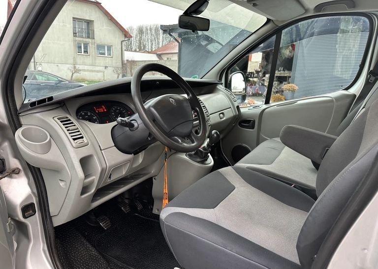 Renault Trafic Passenger