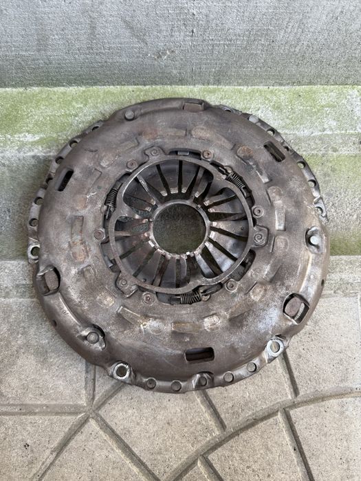 Двухмасовий маховик щеплення комплект kia ceed 2.0 crdi киа сиид