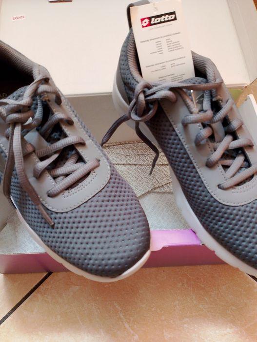 Nowe damskie buty