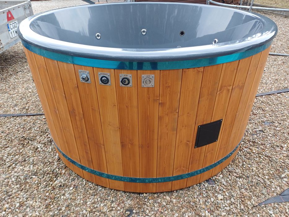 Balia Ogrodowa Ruska Bania Jacuzzi dostępne od Ręki