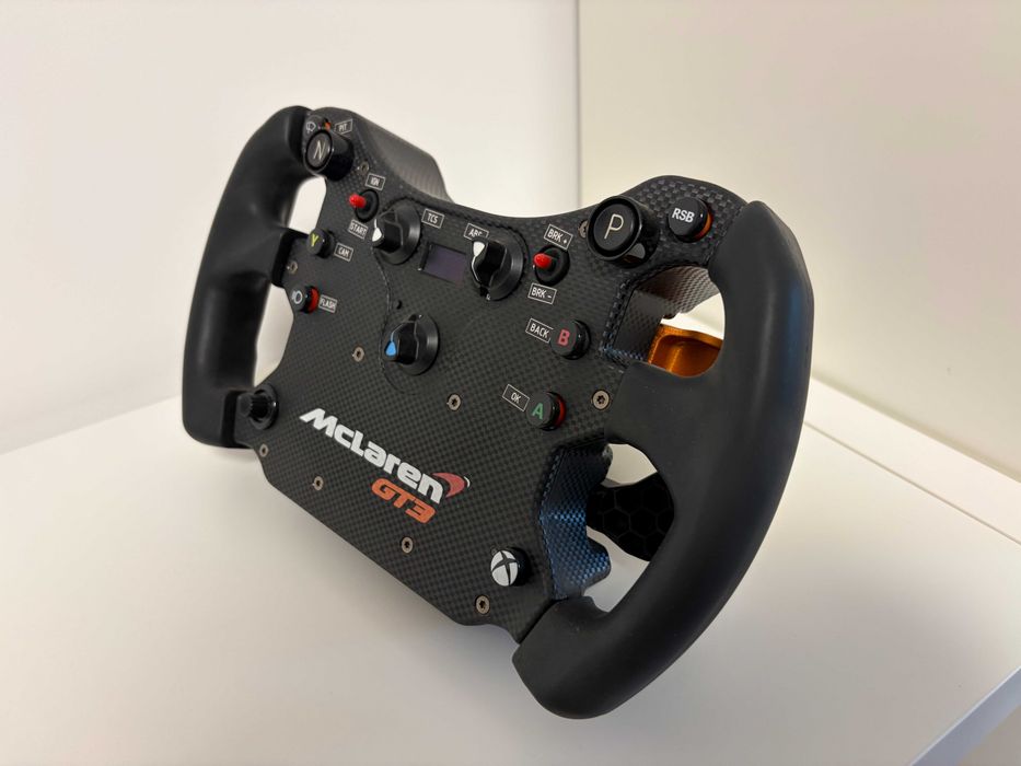 Fanatec McLaren GT3 V2 + QR2 metálico — Como novo