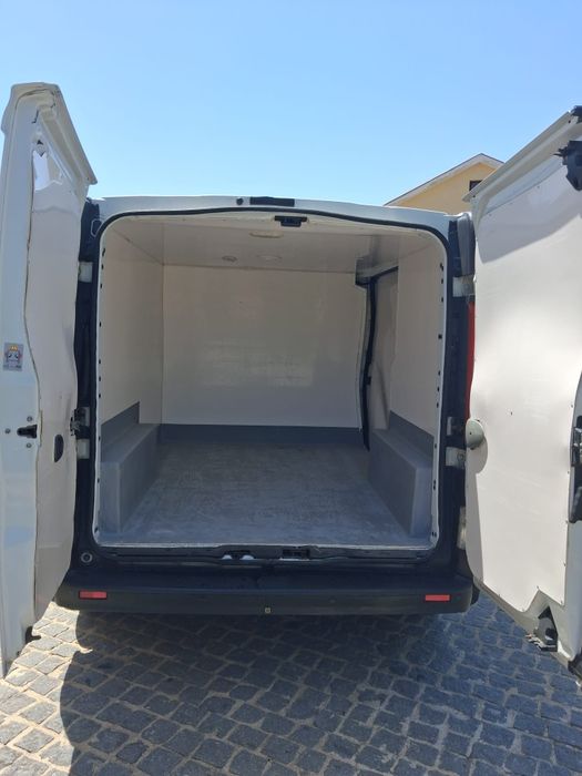 Renaul Trafic 2.0 dci Renaul Trafic 2.0 dci FIBRADA
