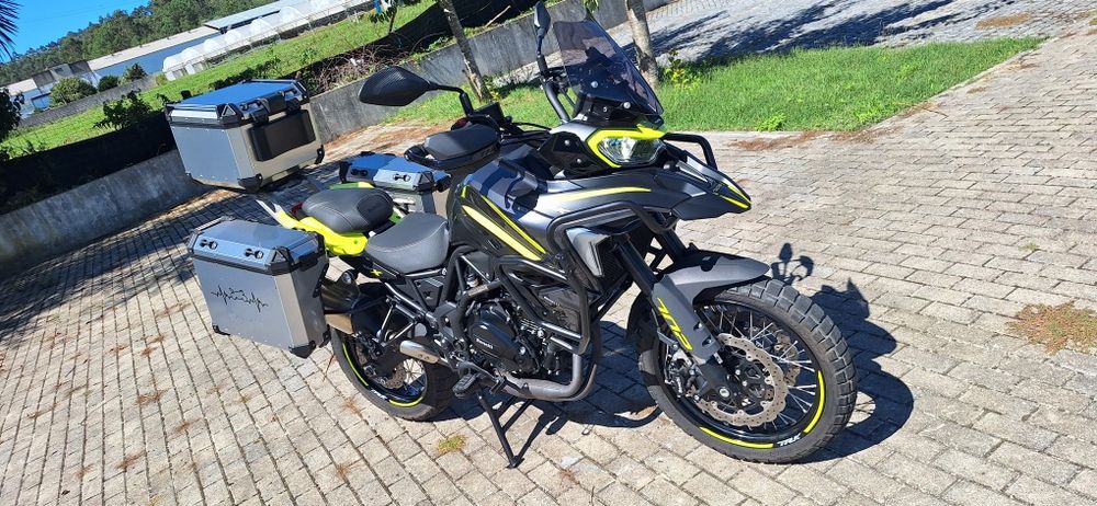 Benelli TRK 702X