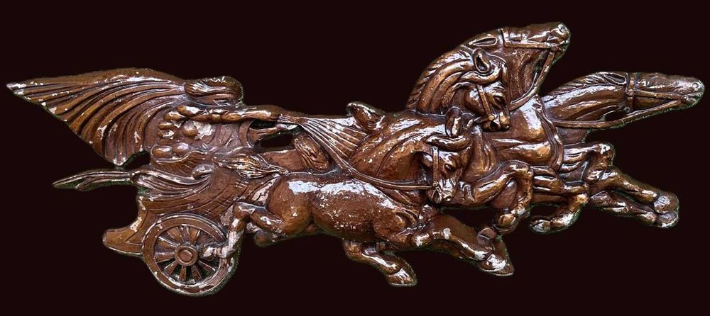 Painel de parede antigo,  Quadriga de Cavalos em aluminio