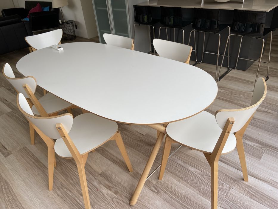 Mesa ikea branca