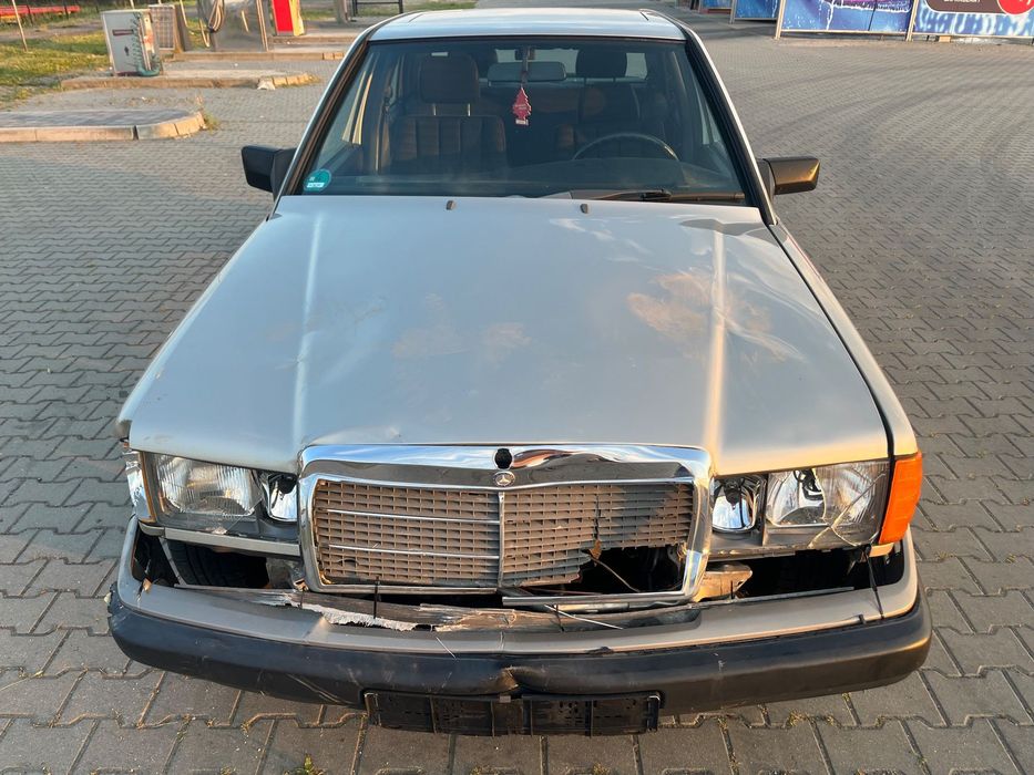 Mercedes-Benz W201 (190) 190E W201 2.0 Benzyna Manual Oryginał Niemcy DE Webasto Szyberdach