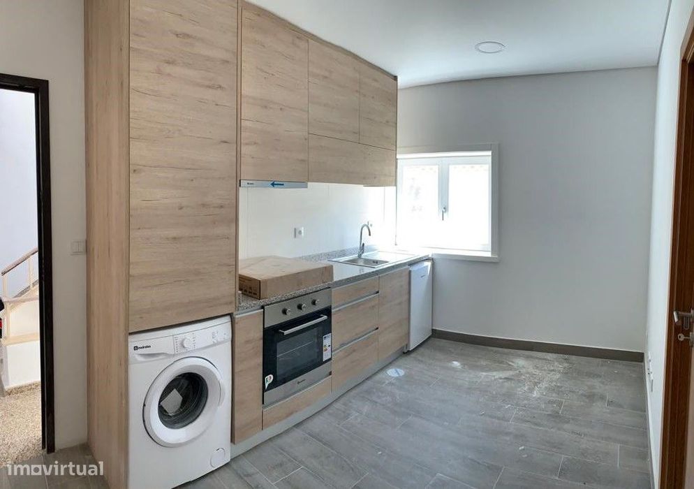 T1 Com Cozinha Equipada - Centro da cidade - Viseu