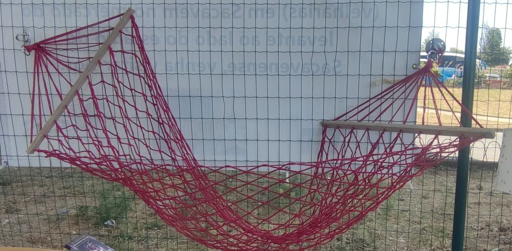 Rede espreguiçadeira vermelha Area