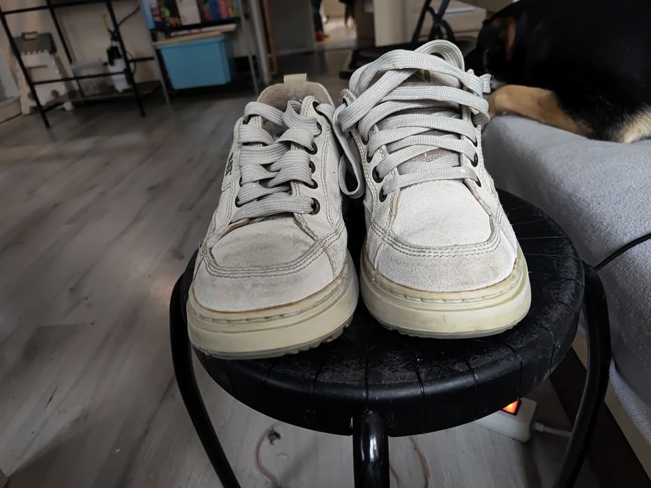 Buty sneakers zamszowe Caterpillar rozmiar  40