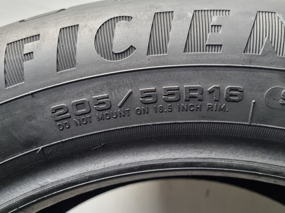2x 205/55R16 91H Goodyear Efficient Grip Performance