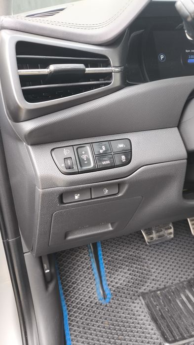 Hyundai ionic 38кВт premium