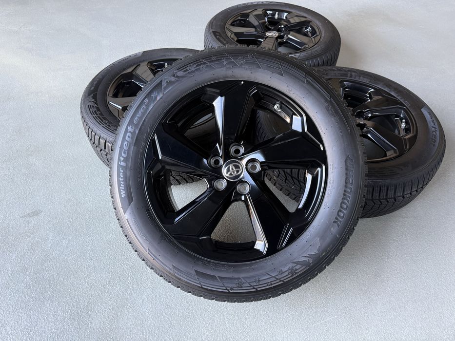 5x114,3 18 Toyota Rav4 opony 225/60/18 HANKOOK 2025r jak NOWE EXTRA STAN czujniki RAV 4