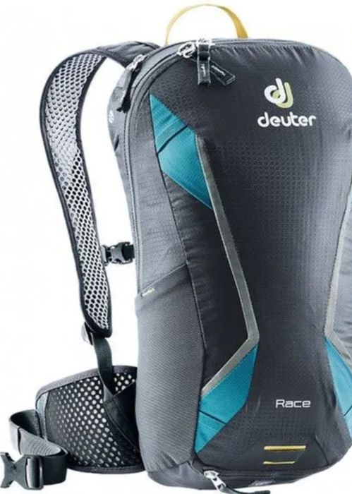 Рюкзак б/у спортивный Deuter Race 8L с дождевиком (Germany)