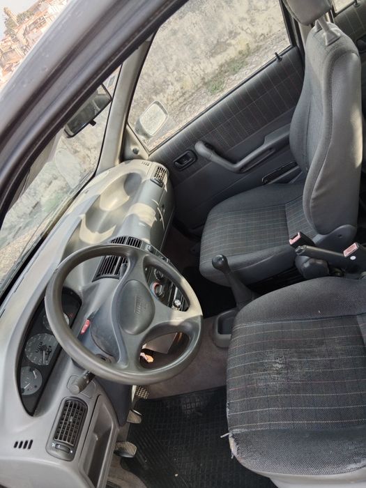 Fiat Punto — fotografia 5
