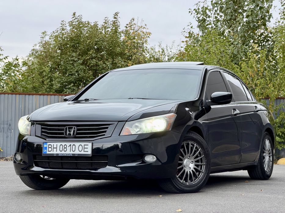 Продам хонду Акорд 2008 год