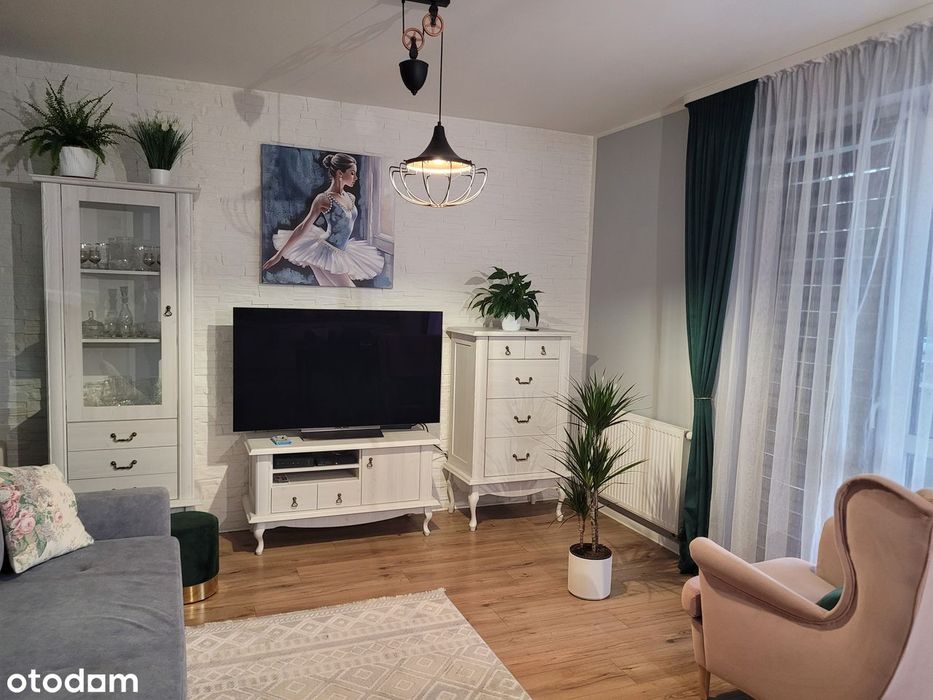 Mieszkanie 69,1 m² | 3 pokoje | duży balkon | winda | 2016 r.